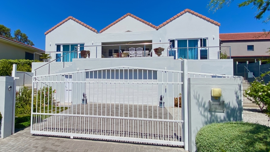 4 Bedroom Property for Sale in Port Owen Western Cape